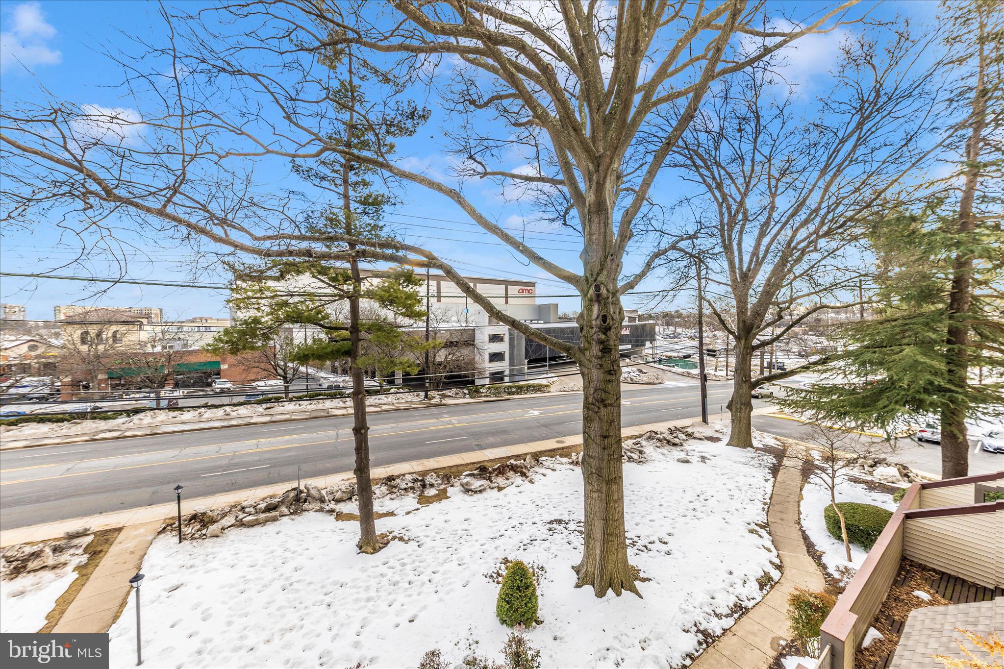 WEST SPRING - Residential