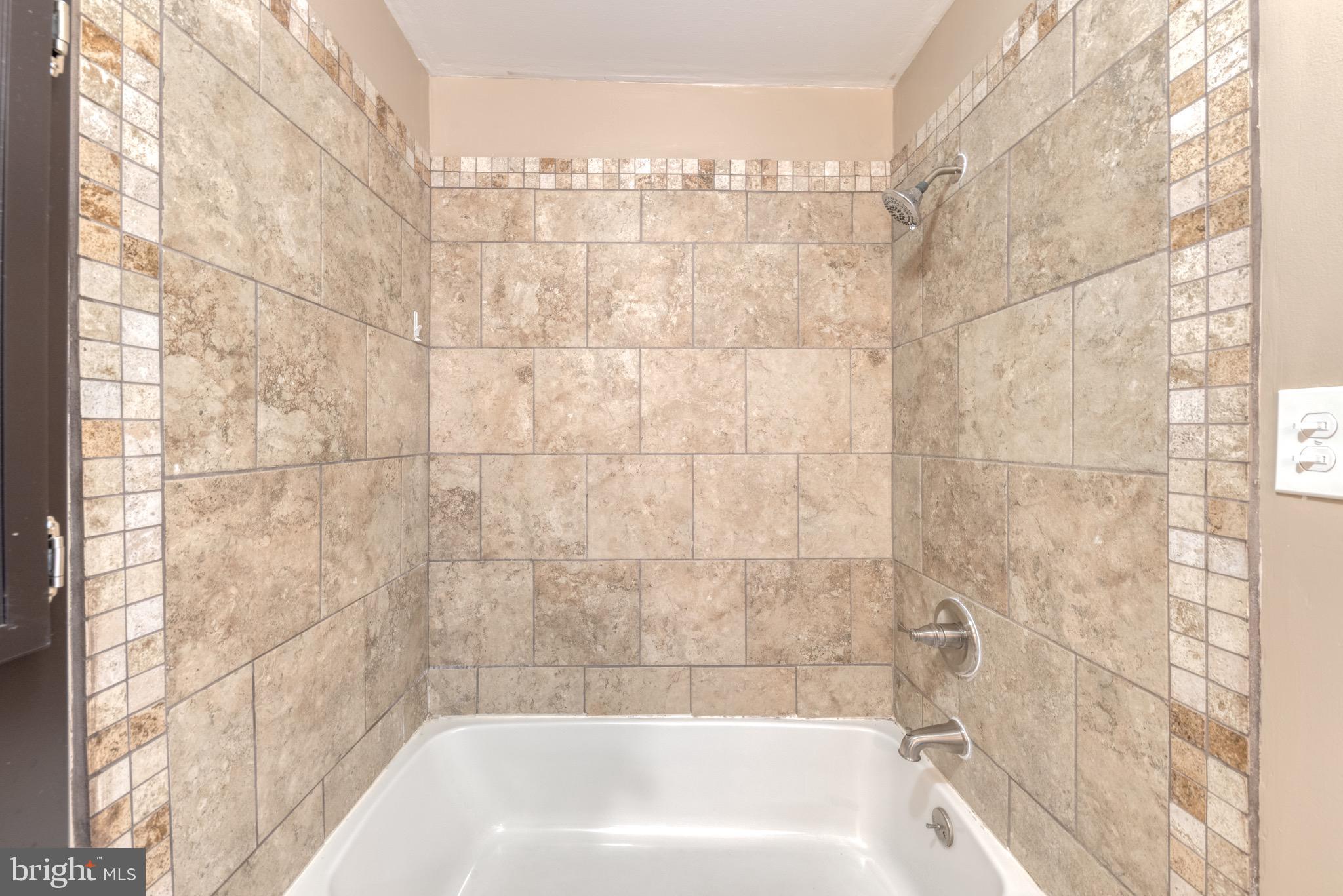 PIGTOWN HISTORIC DISTRICT - Residential Lease