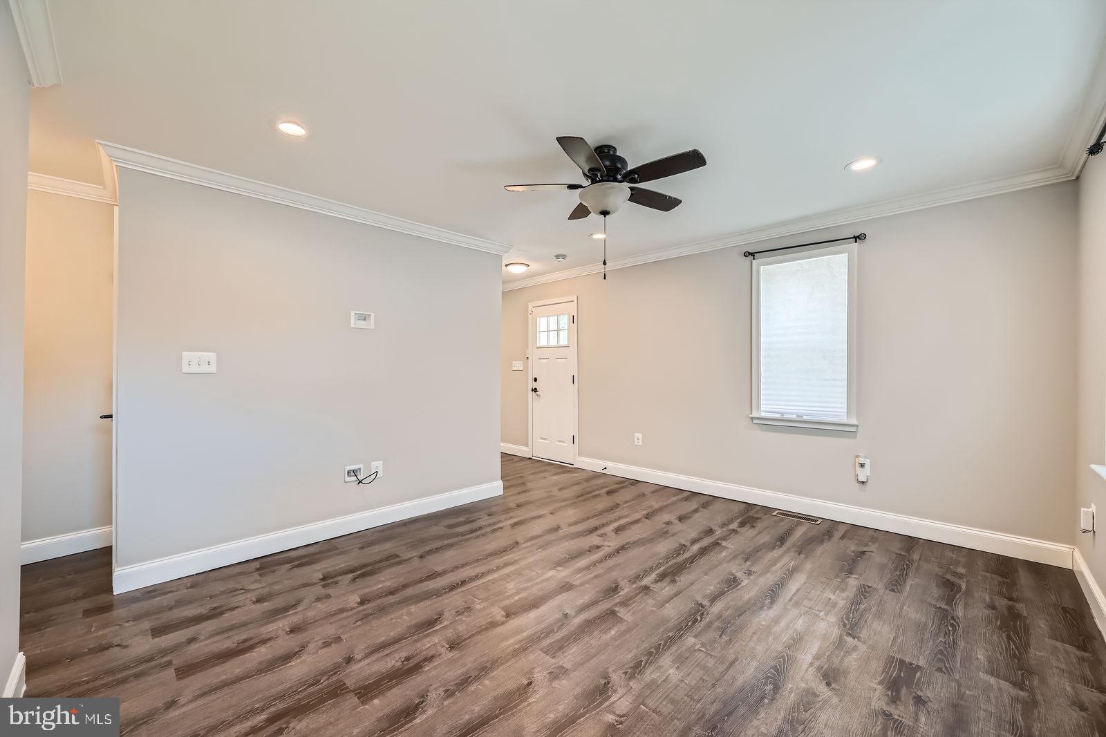 MORGAN PARK - Residential