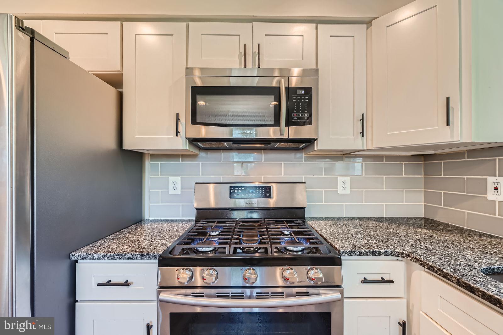 MORGAN PARK - Residential