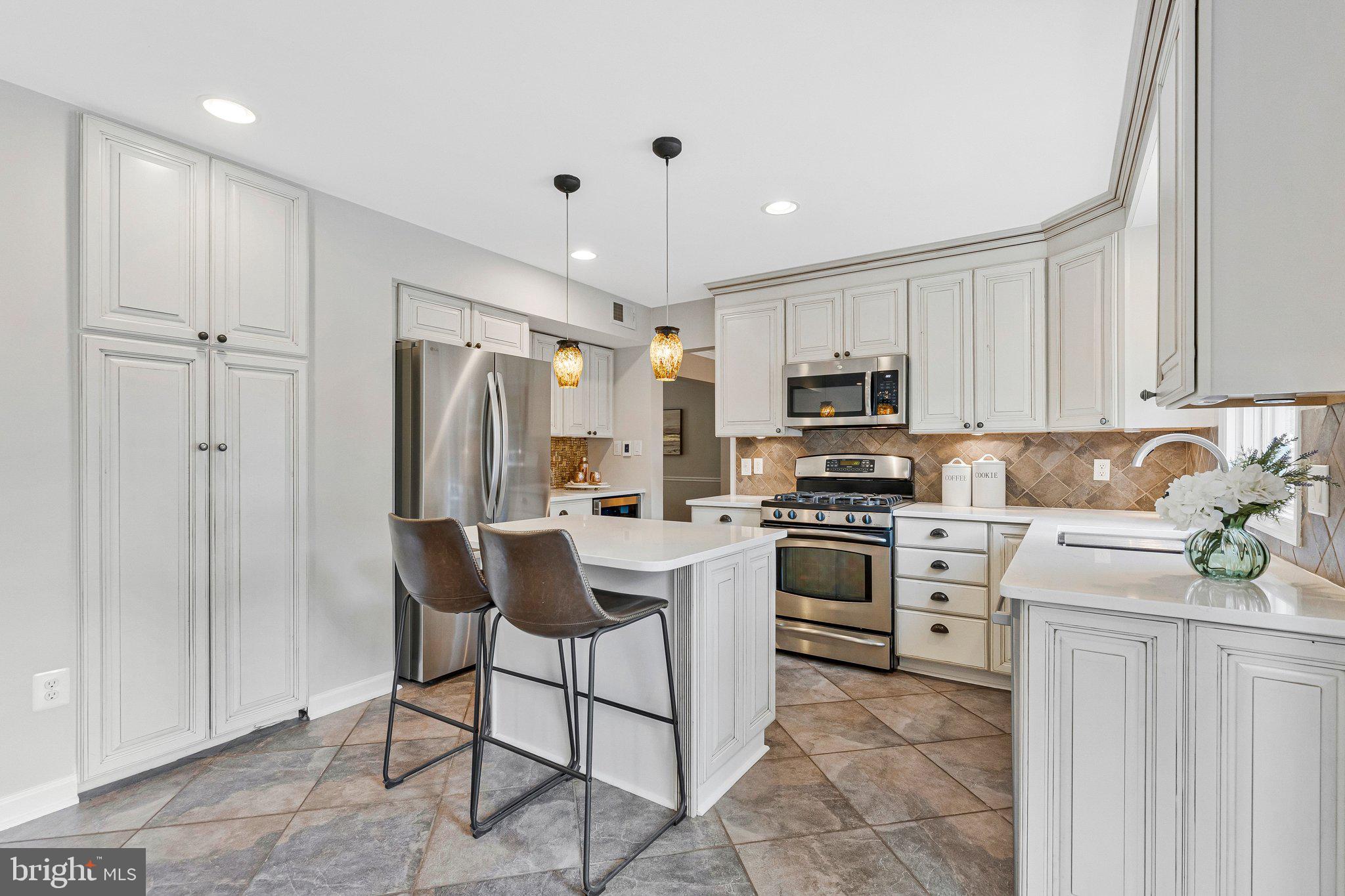 VALE VALLEY ESTATES - Residential