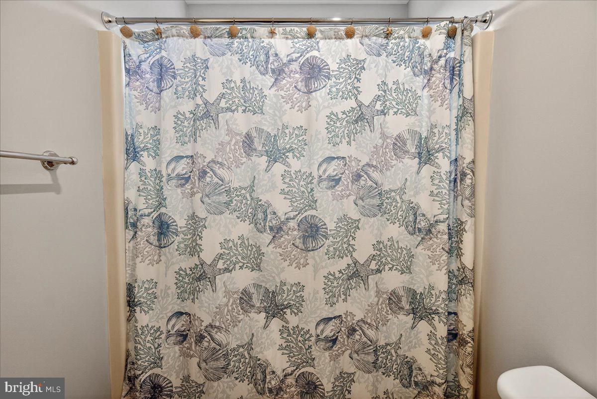 WEST OAK FIELDS - Residential