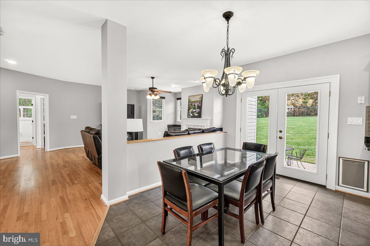 WEST OAK FIELDS - Residential