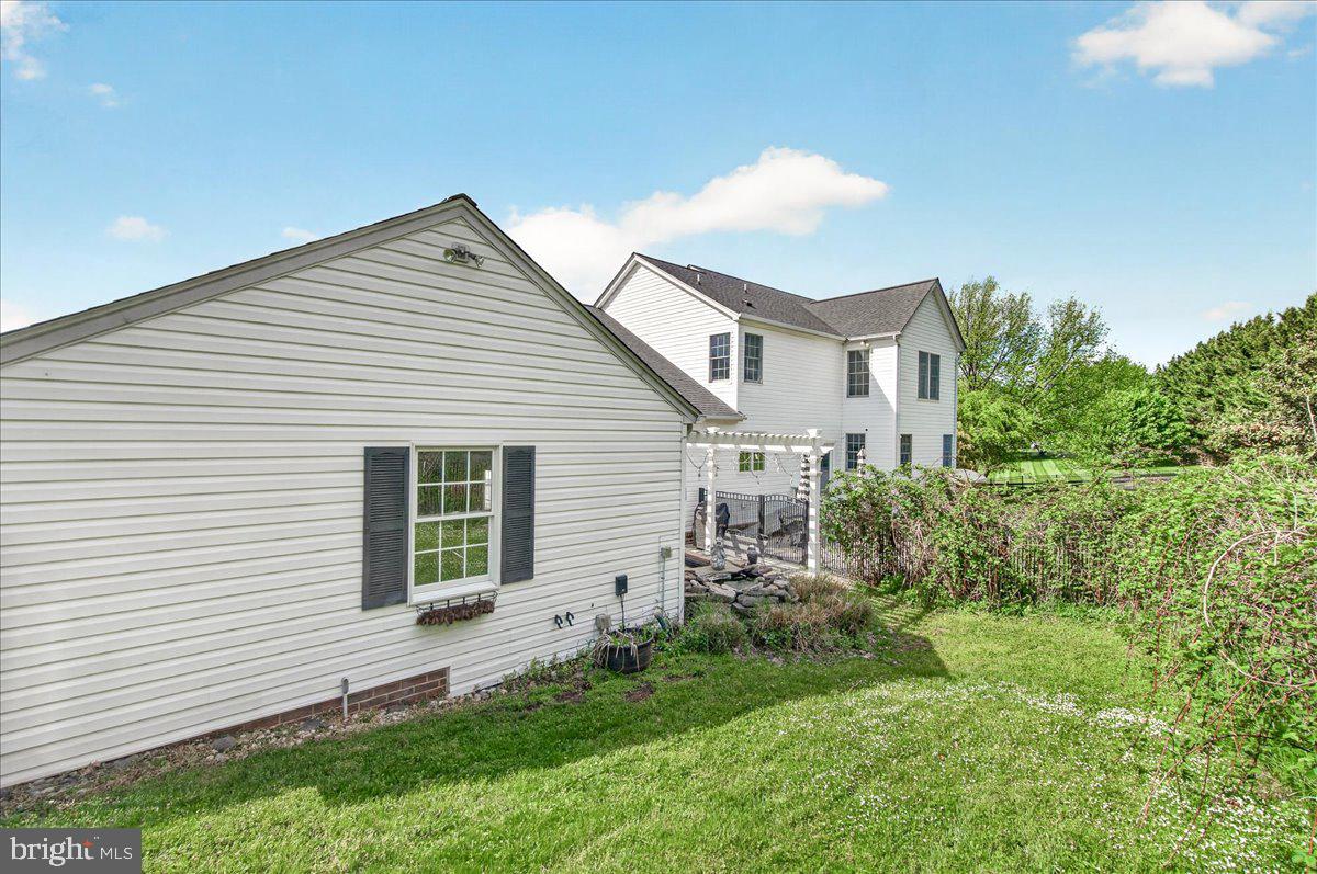 WEST OAK FIELDS - Residential