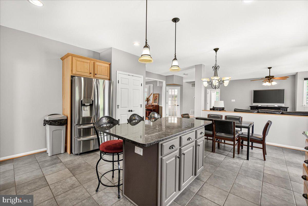 WEST OAK FIELDS - Residential