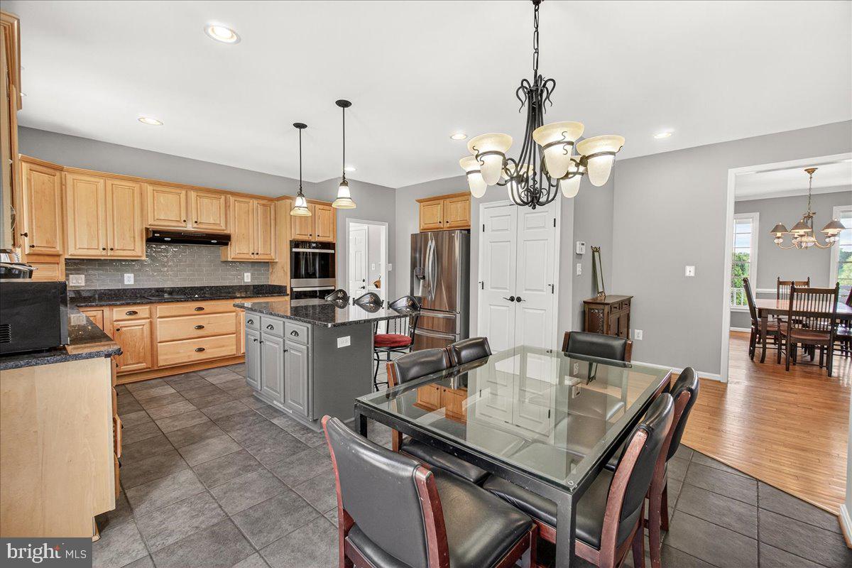 WEST OAK FIELDS - Residential