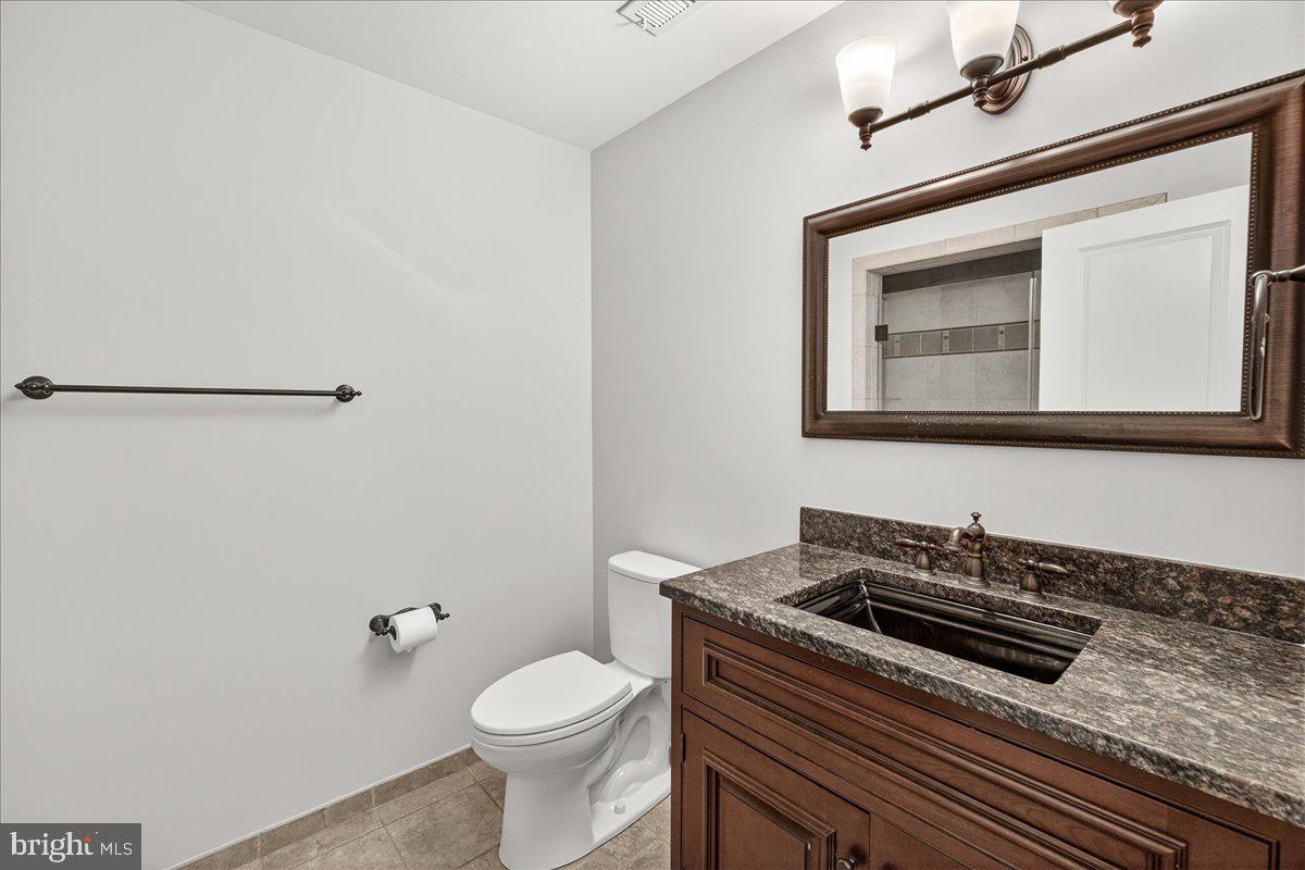 WEST OAK FIELDS - Residential