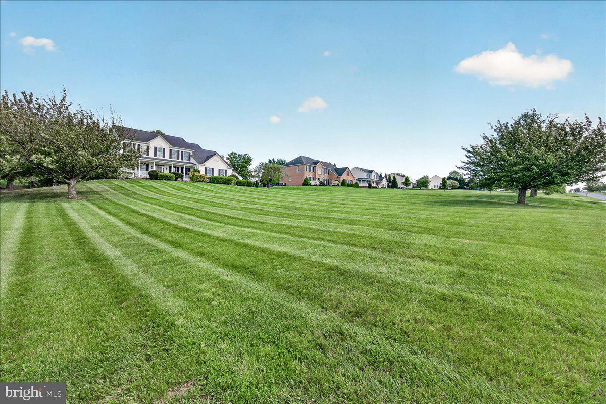 WEST OAK FIELDS - Residential