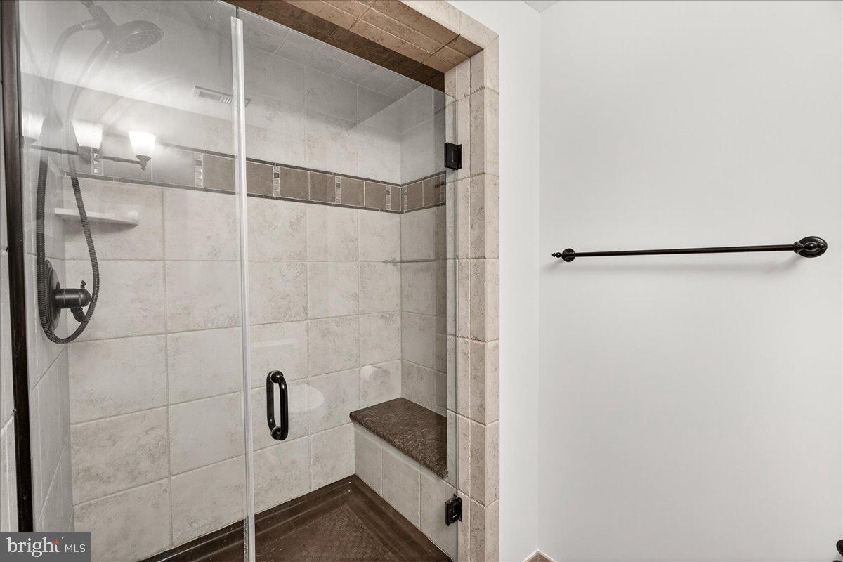 WEST OAK FIELDS - Residential