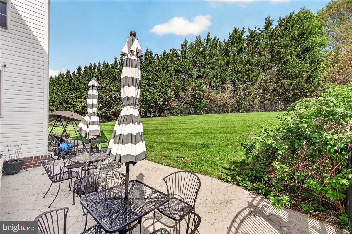 WEST OAK FIELDS - Residential