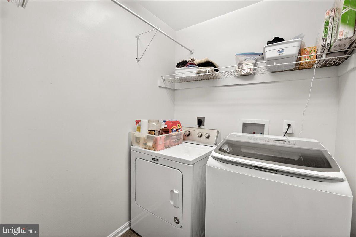 WEST OAK FIELDS - Residential