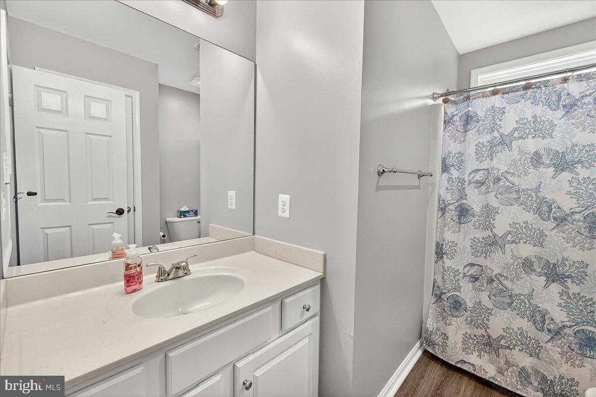 WEST OAK FIELDS - Residential