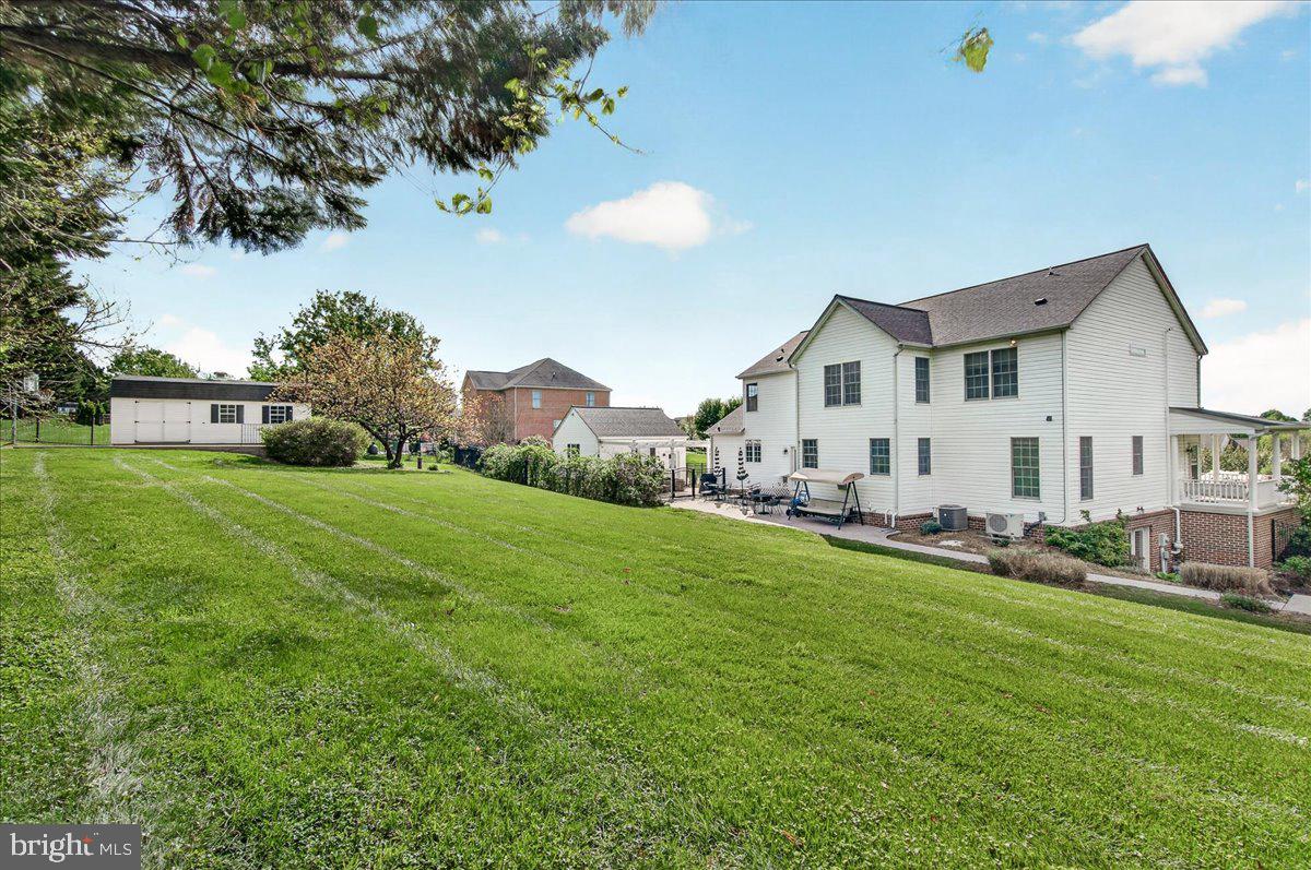 WEST OAK FIELDS - Residential