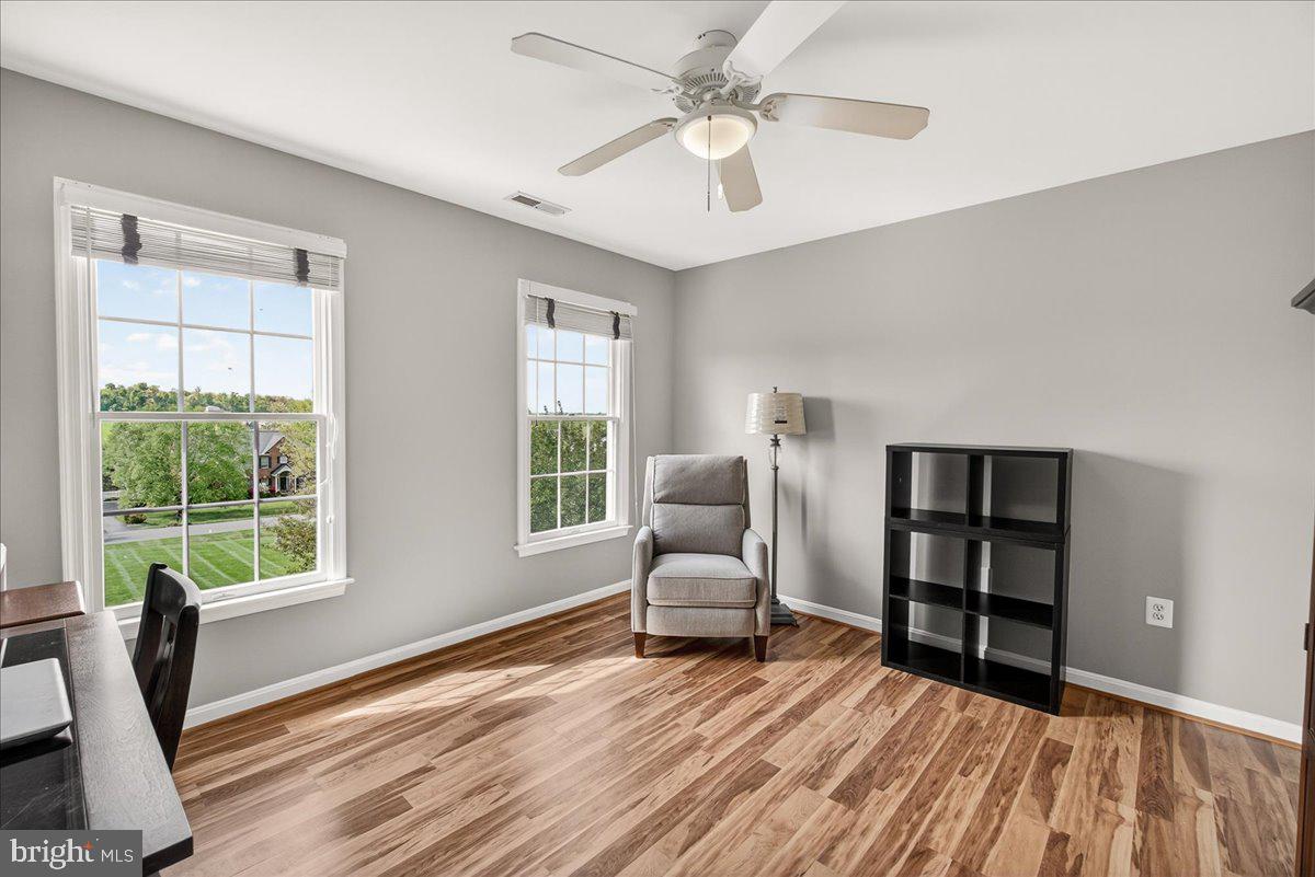 WEST OAK FIELDS - Residential