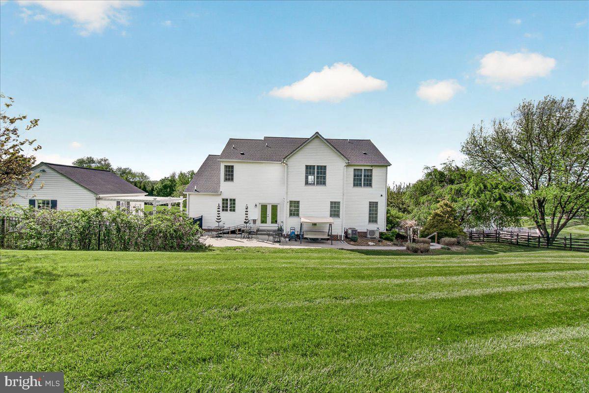 WEST OAK FIELDS - Residential