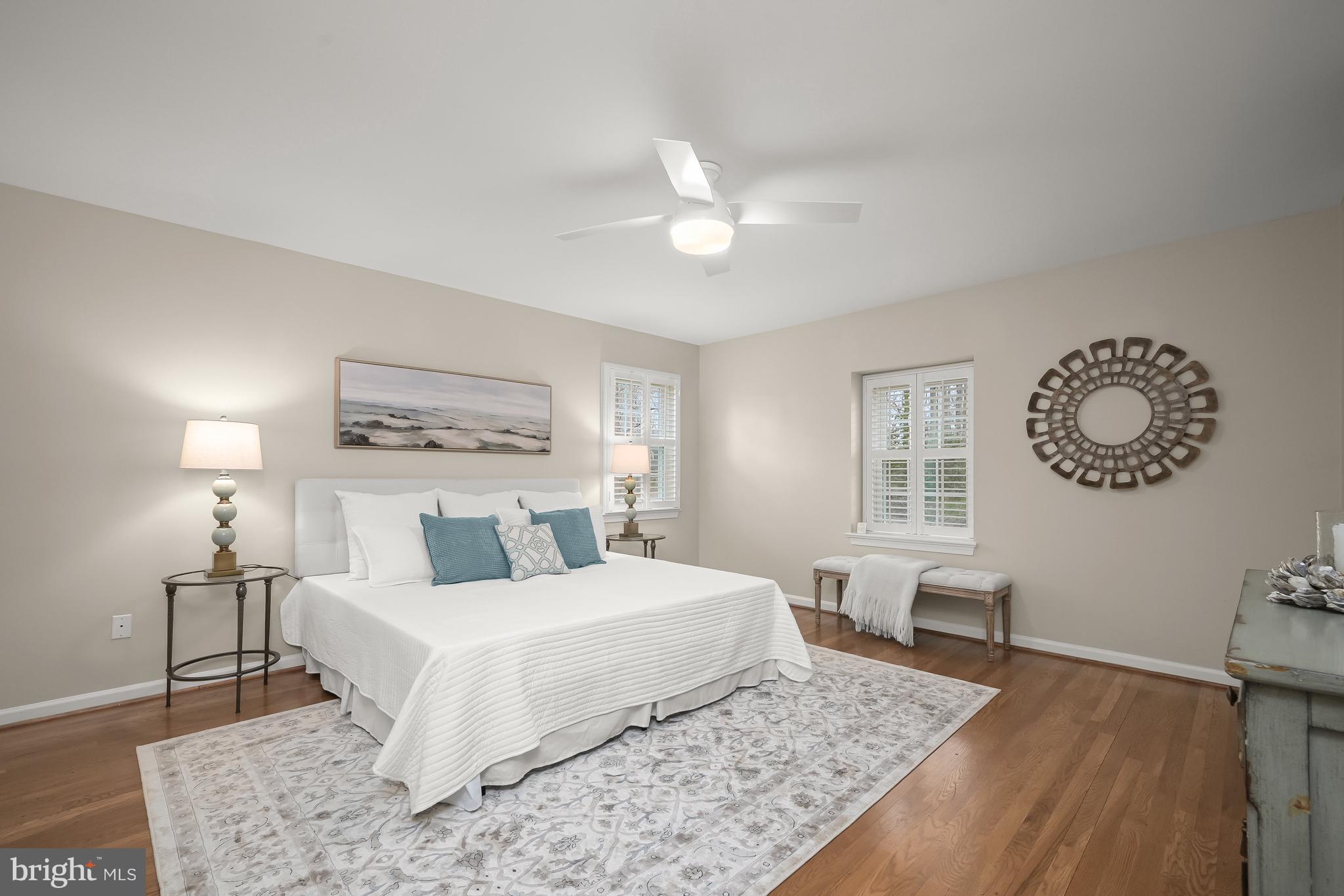 COUNTRY PLACE - Residential