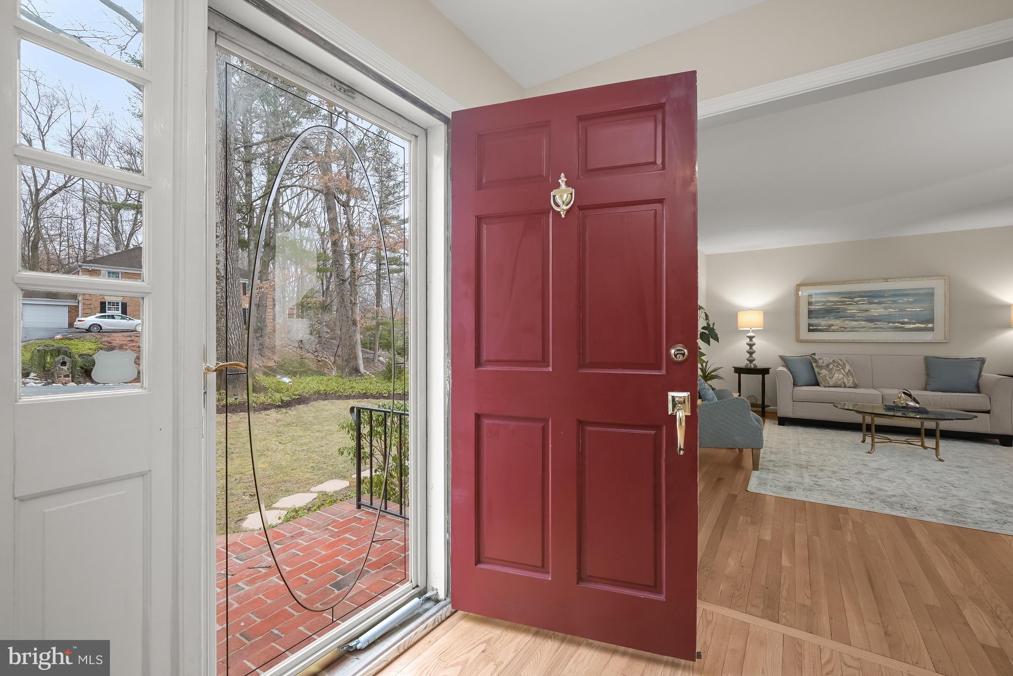 COUNTRY PLACE - Residential