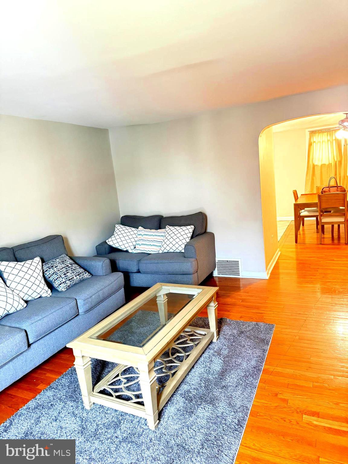 LANSDOWNE PARK - Residential