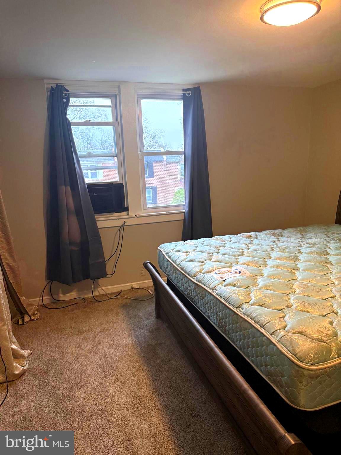 LANSDOWNE PARK - Residential