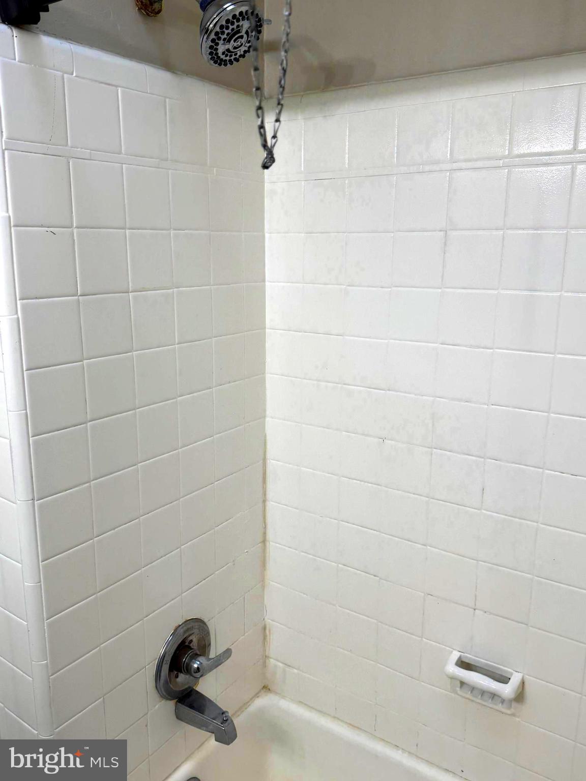 LANSDOWNE PARK - Residential