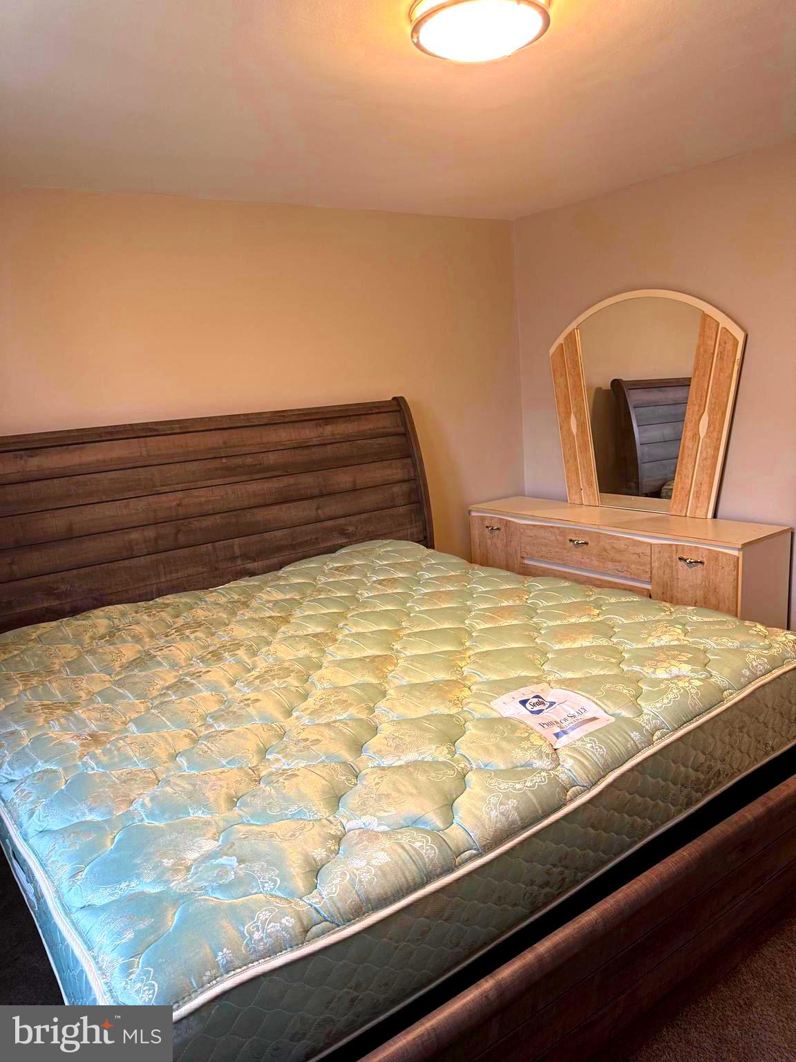 LANSDOWNE PARK - Residential