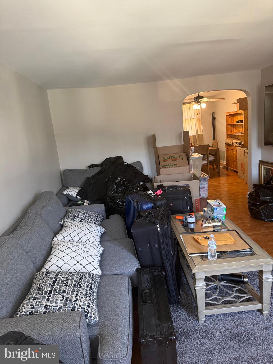 LANSDOWNE PARK - Residential