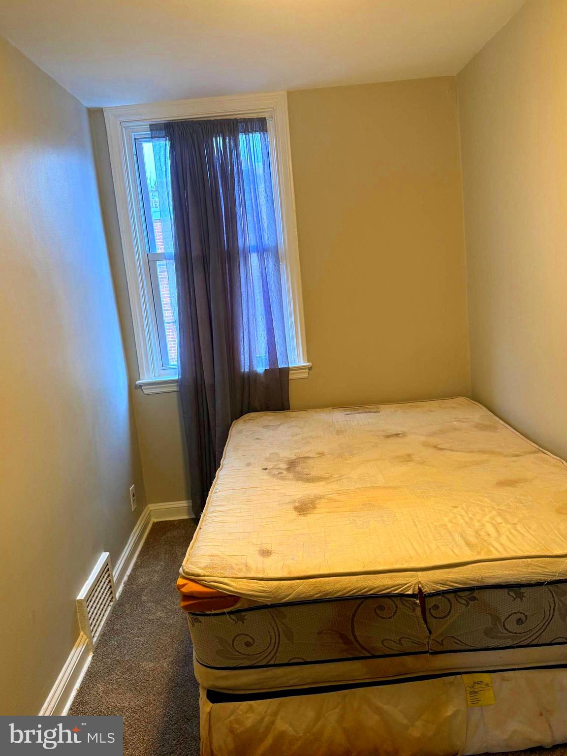 LANSDOWNE PARK - Residential