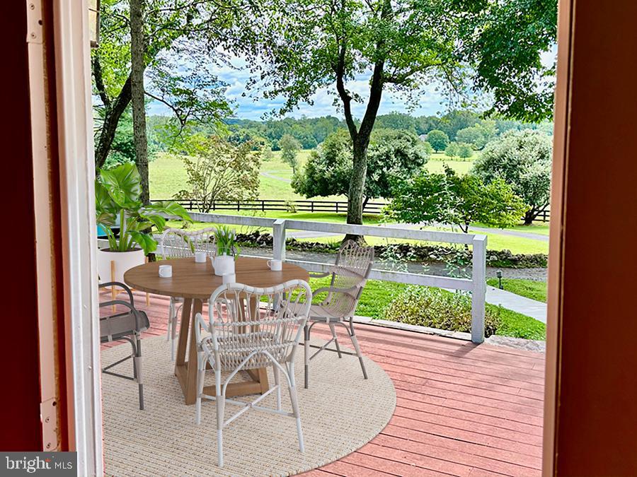 BEACONSFIELD - Residential