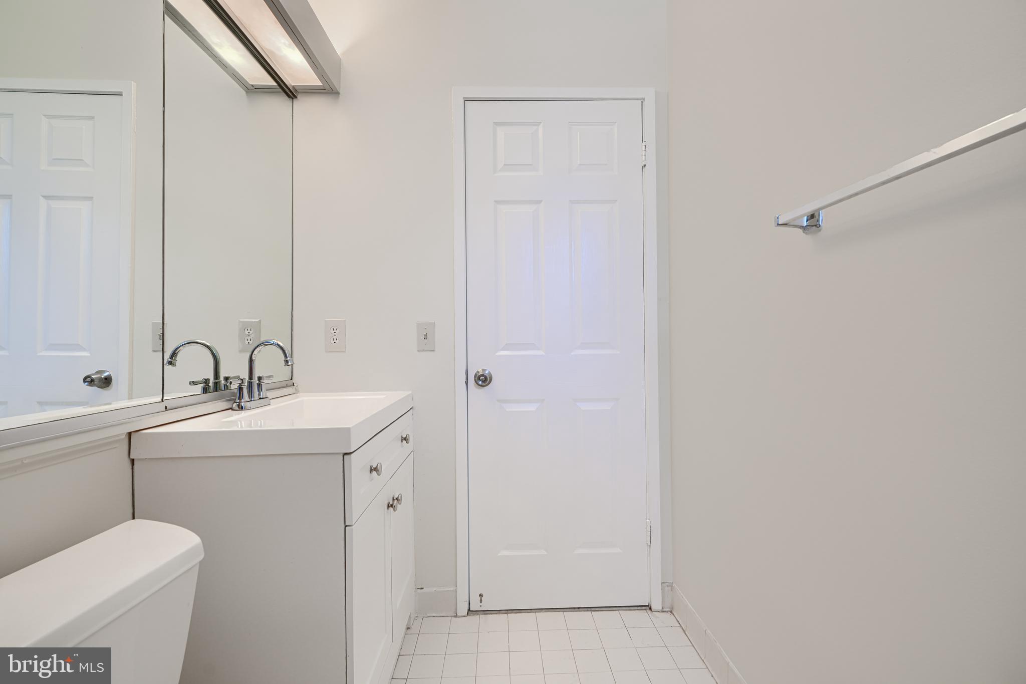 COLD SPRING NEWTOWN - Residential