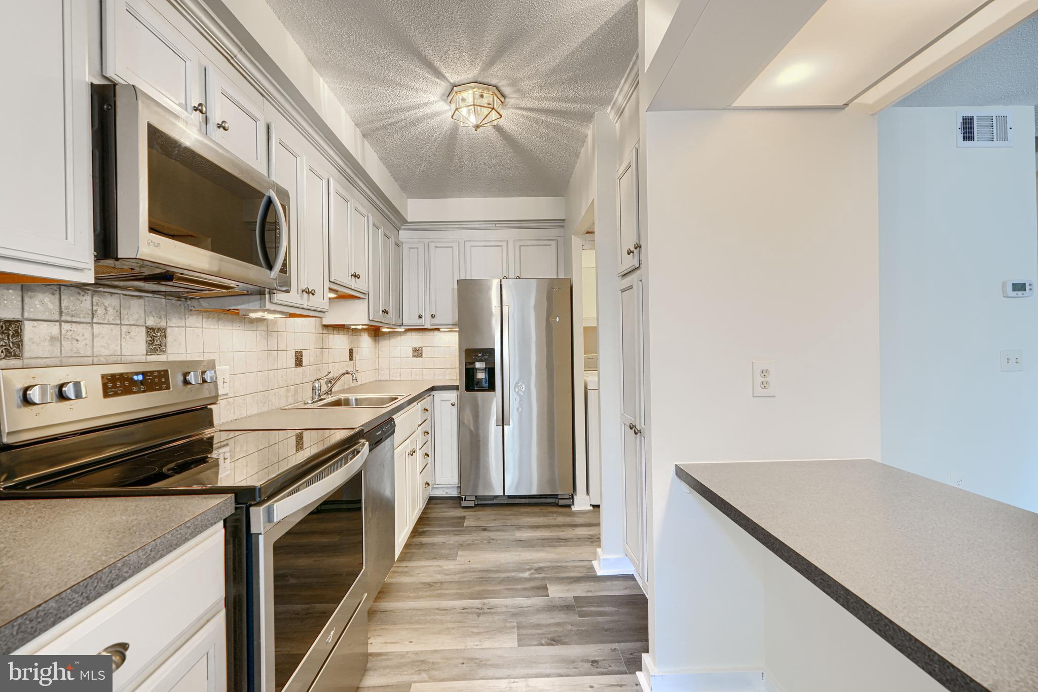 COLD SPRING NEWTOWN - Residential