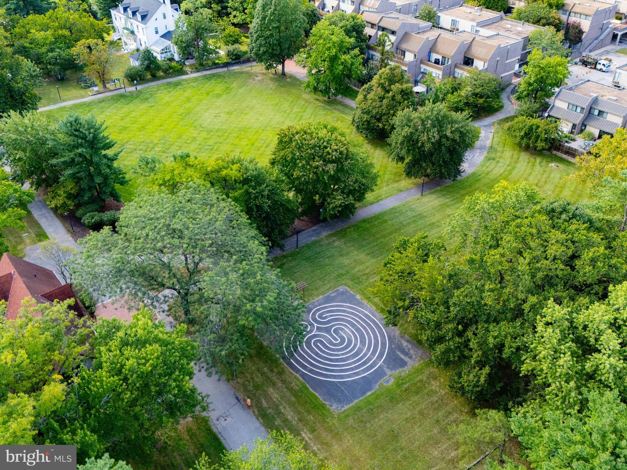 COLD SPRING NEWTOWN - Residential
