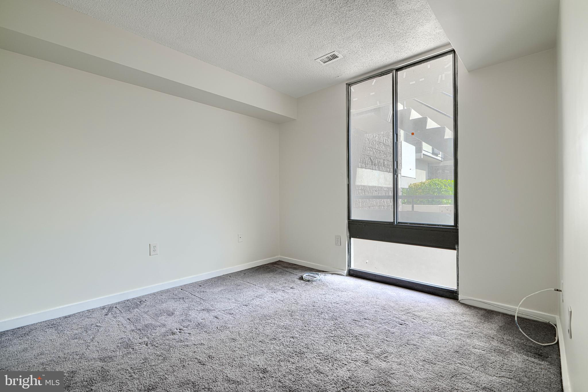 COLD SPRING NEWTOWN - Residential