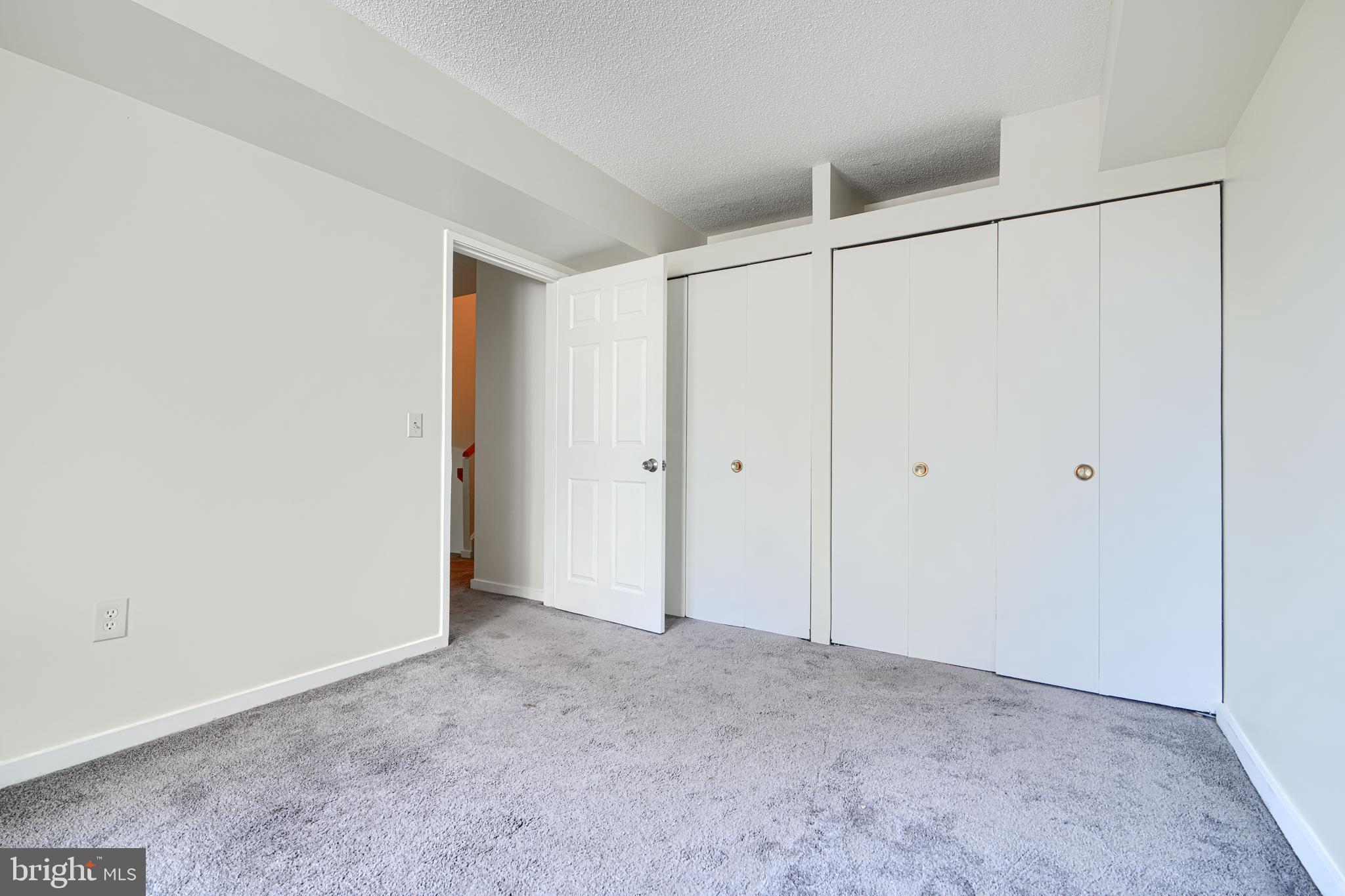 COLD SPRING NEWTOWN - Residential