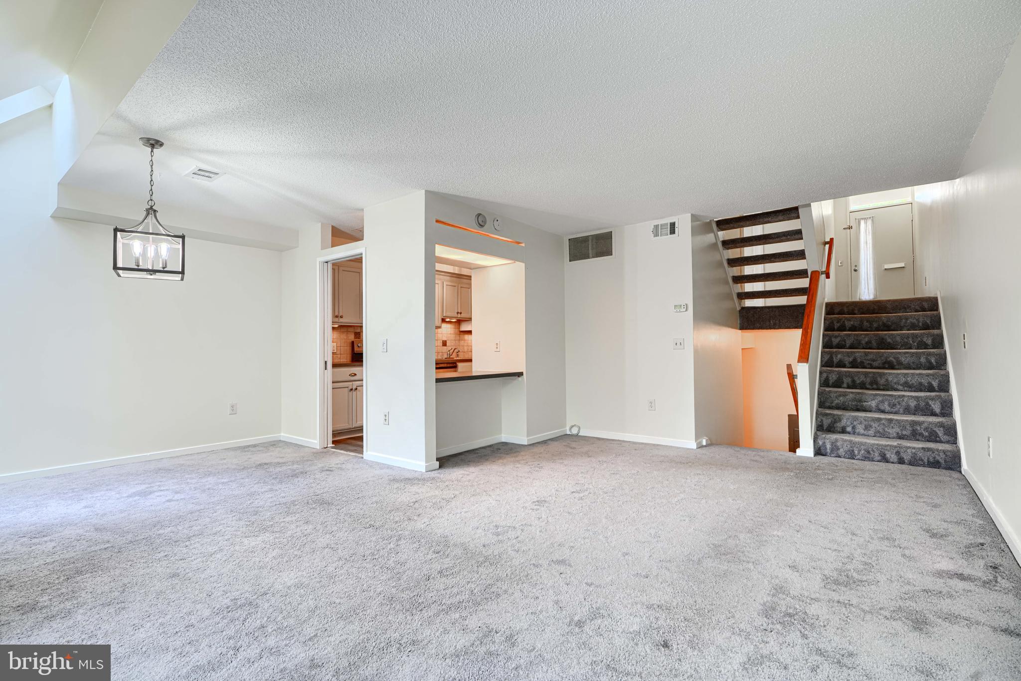 COLD SPRING NEWTOWN - Residential