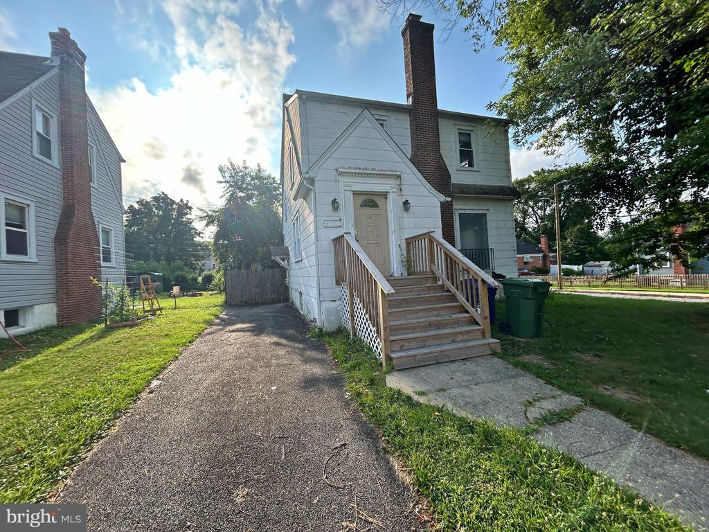 Photo of 6101 Tramore Road, BALTIMORE, MD 21214 (MLS # MDBA2194102)