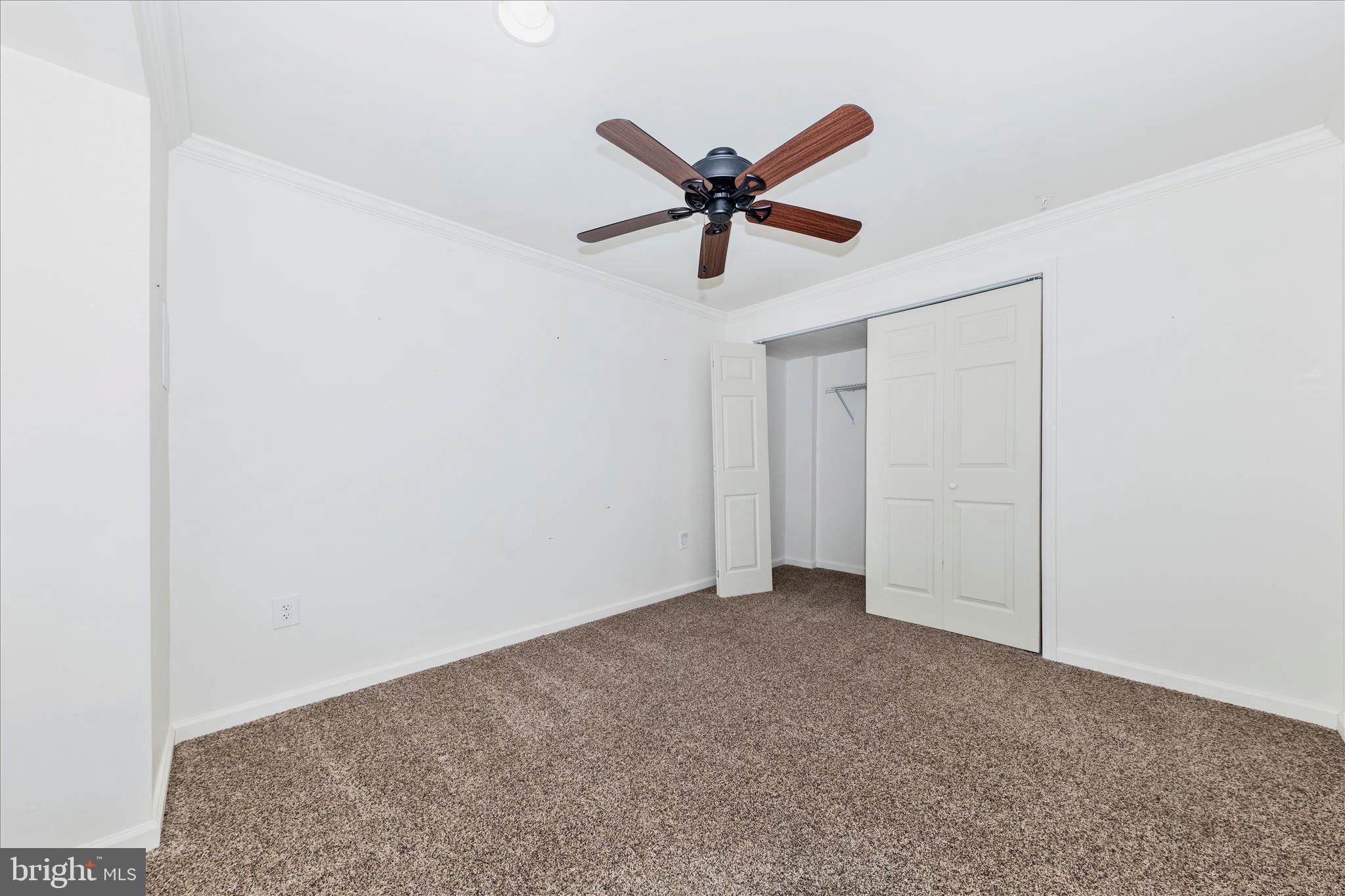 CLOVER RIDGE - Residential