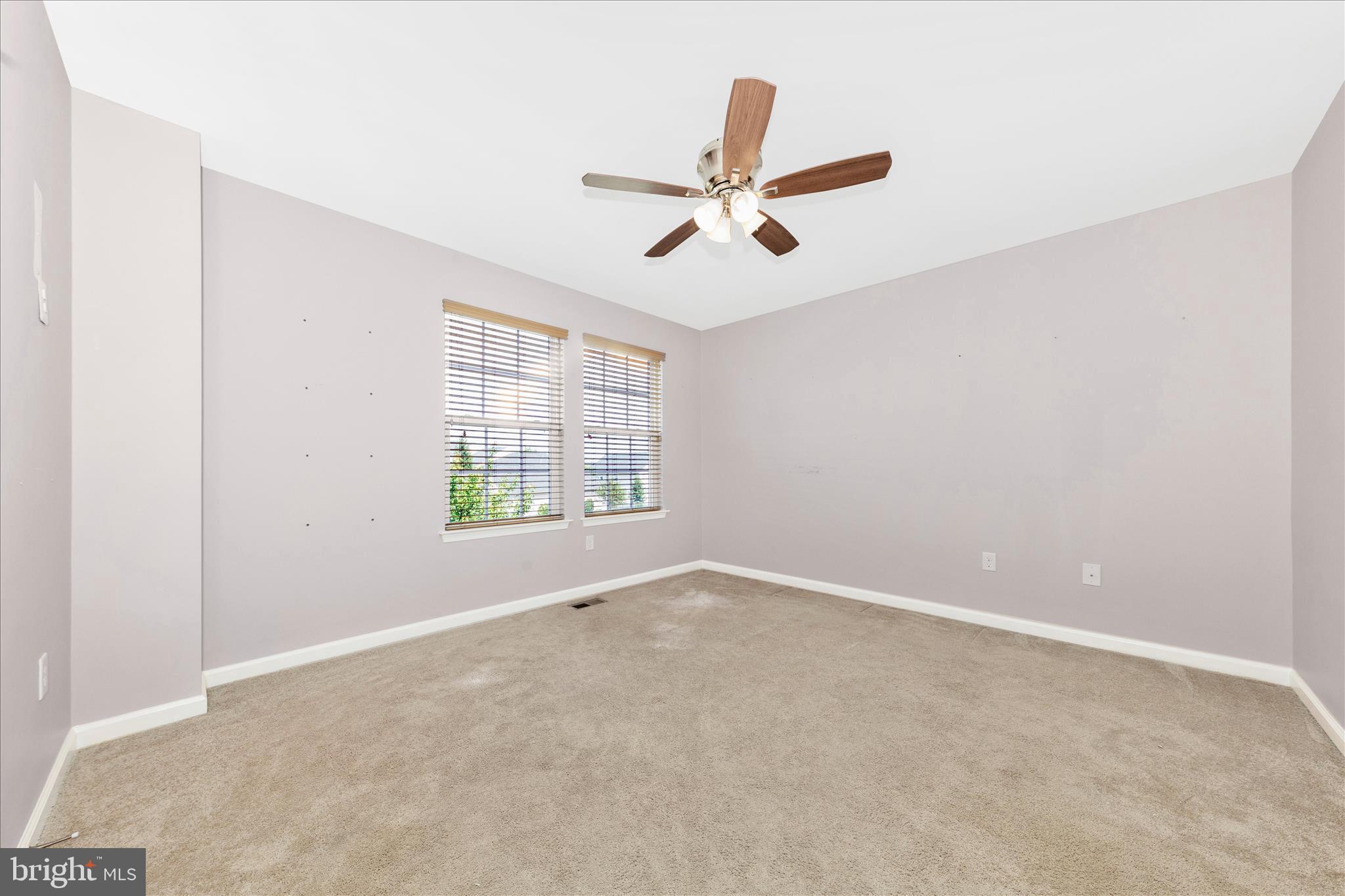 CLOVER RIDGE - Residential