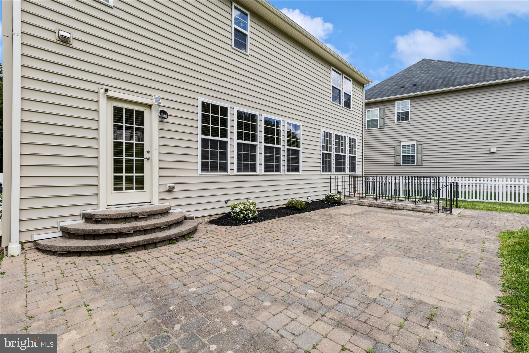 CLOVER RIDGE - Residential