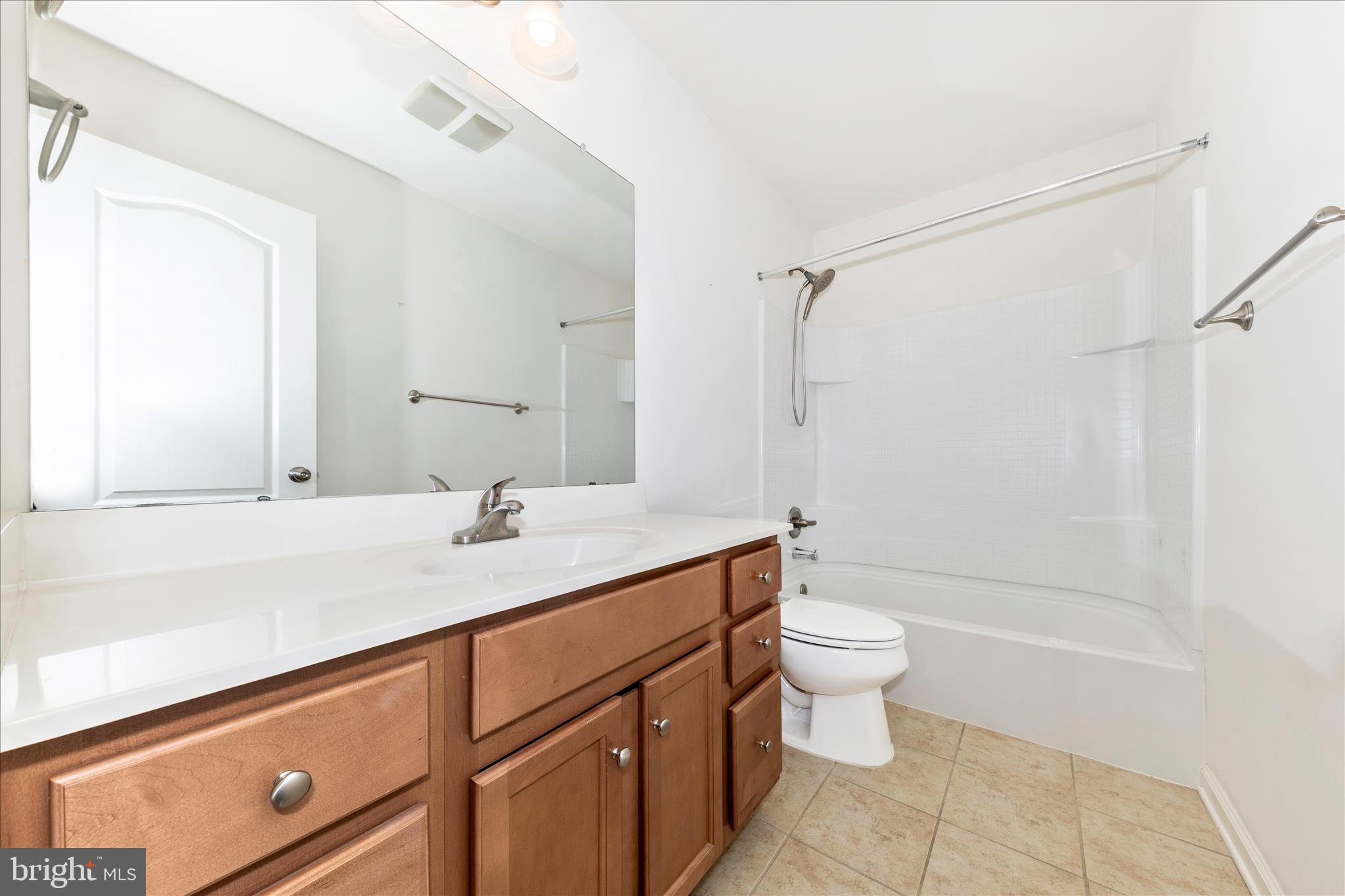 CLOVER RIDGE - Residential