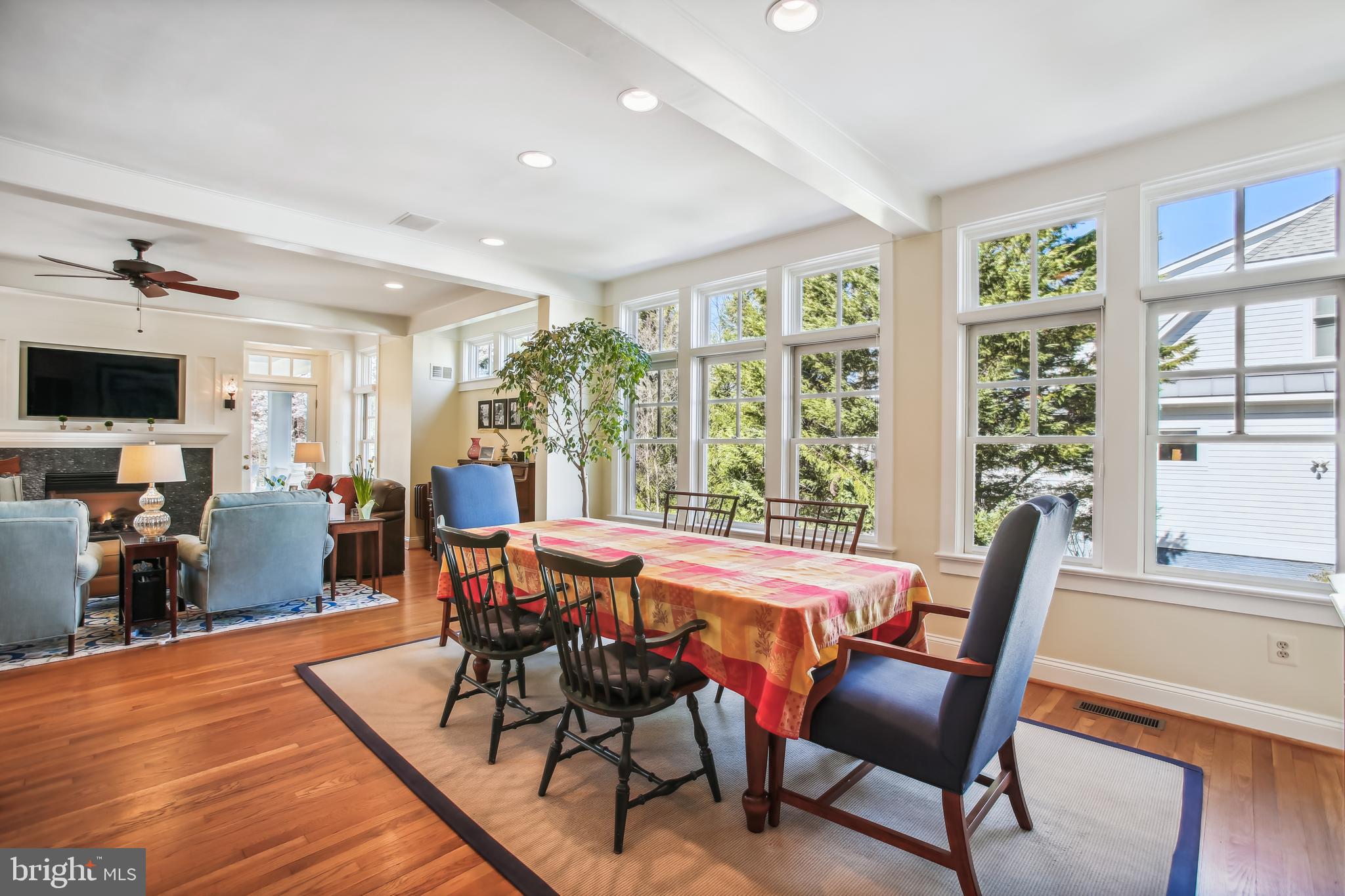 FRANKLIN PARK - Residential Lease