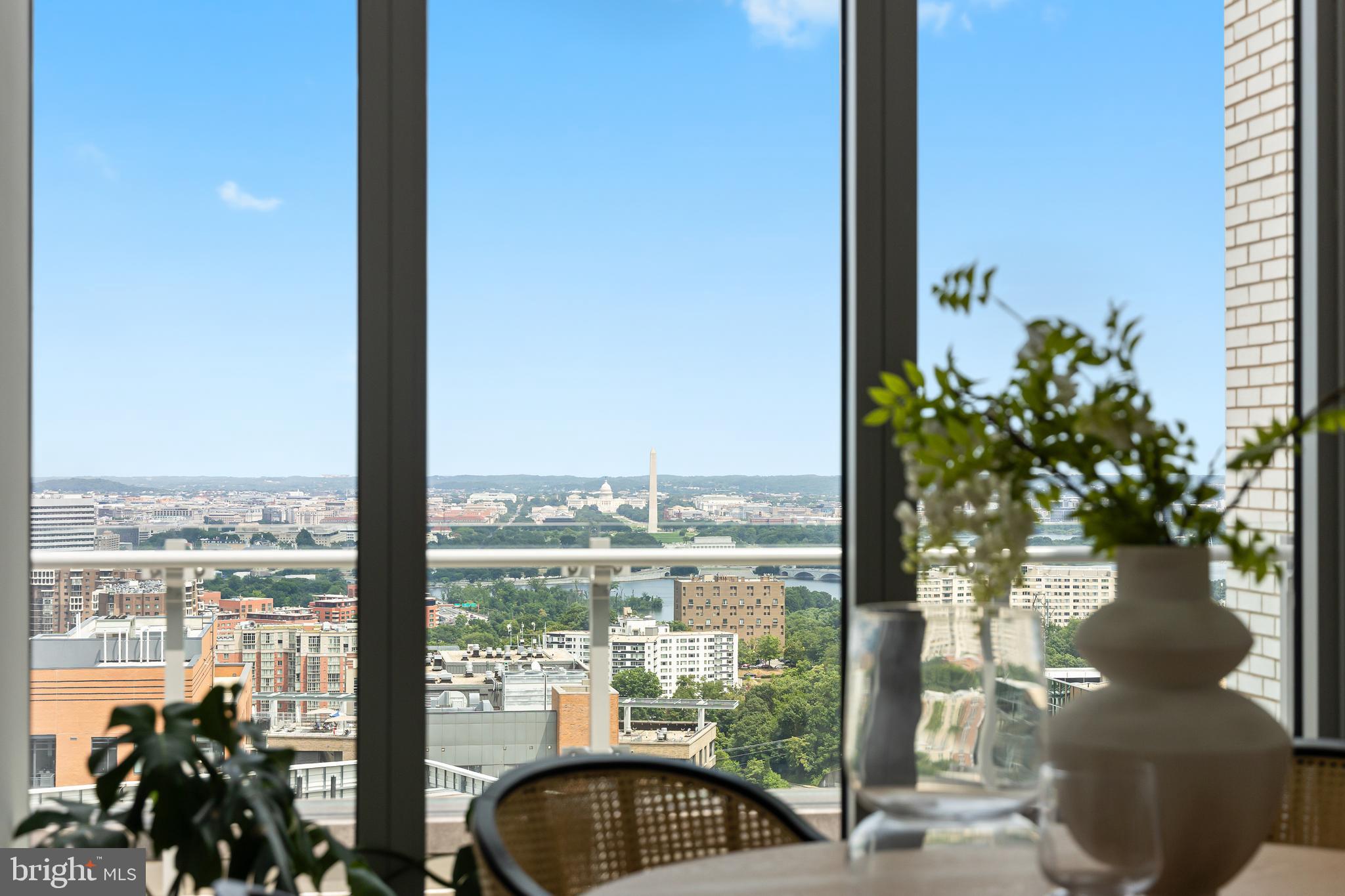 COURTHOUSE - Residential Lease