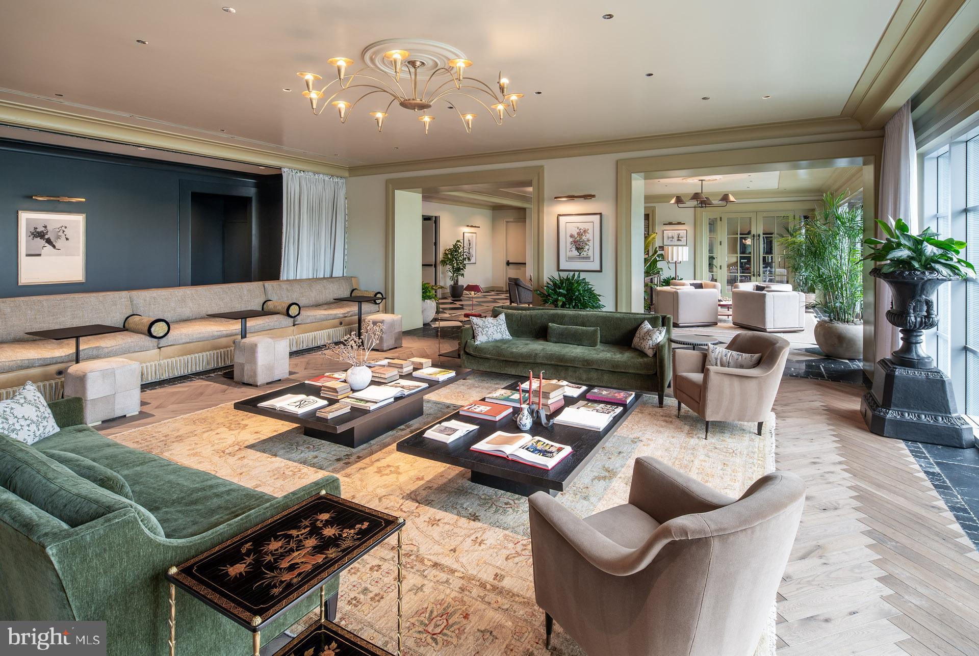 COURTHOUSE - Residential Lease