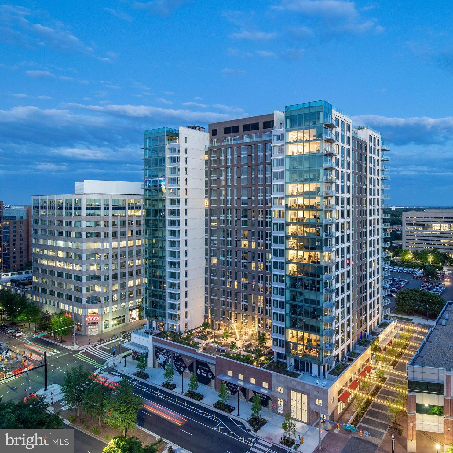 COURTHOUSE - Residential Lease