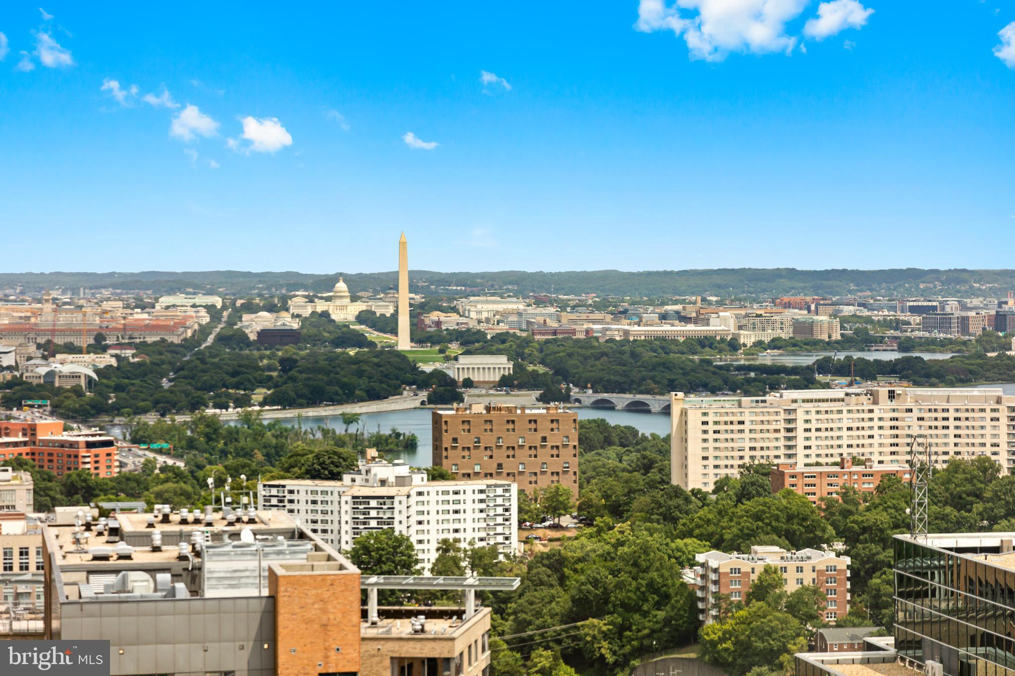 COURTHOUSE - Residential Lease