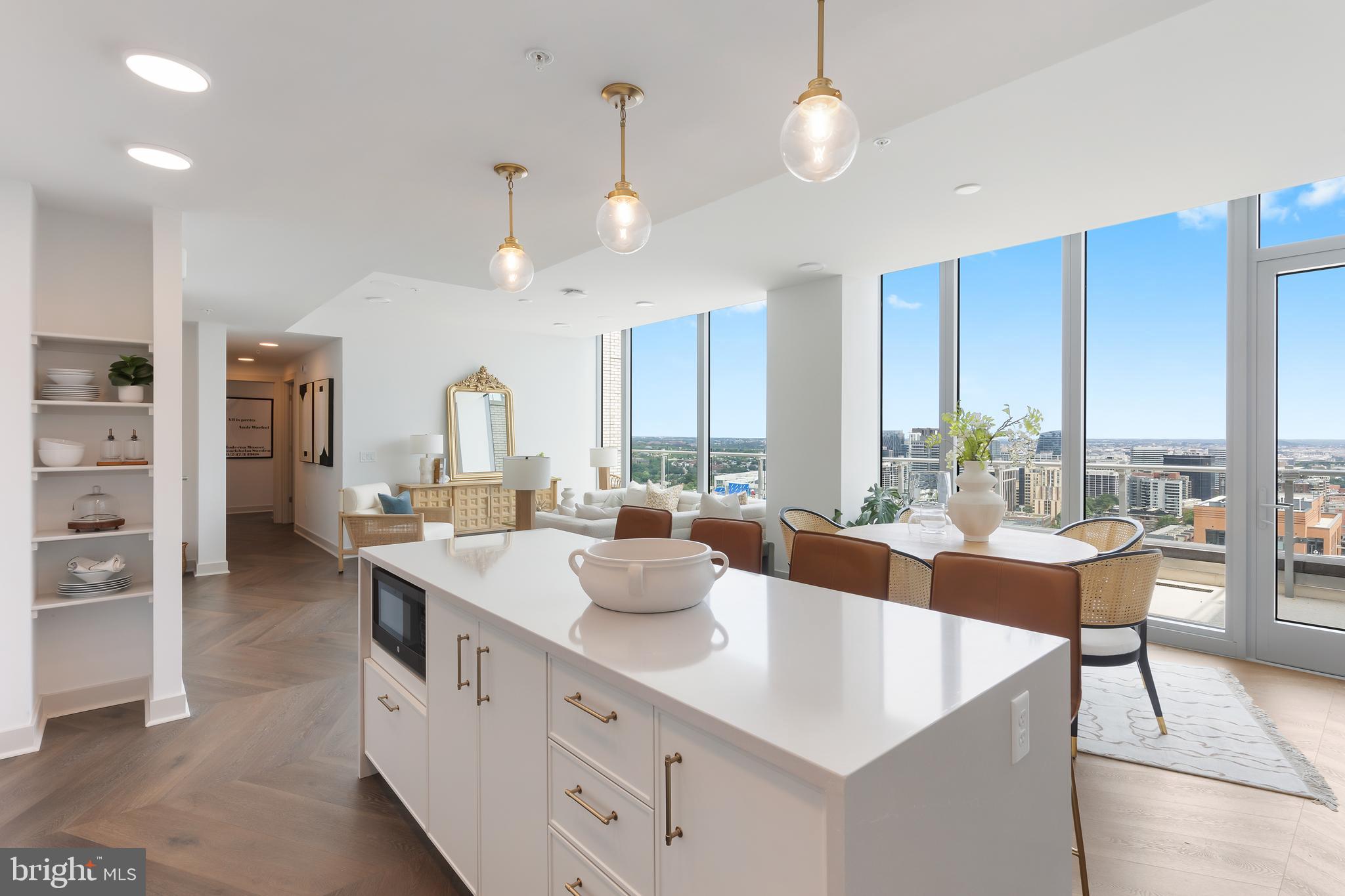 COURTHOUSE - Residential Lease