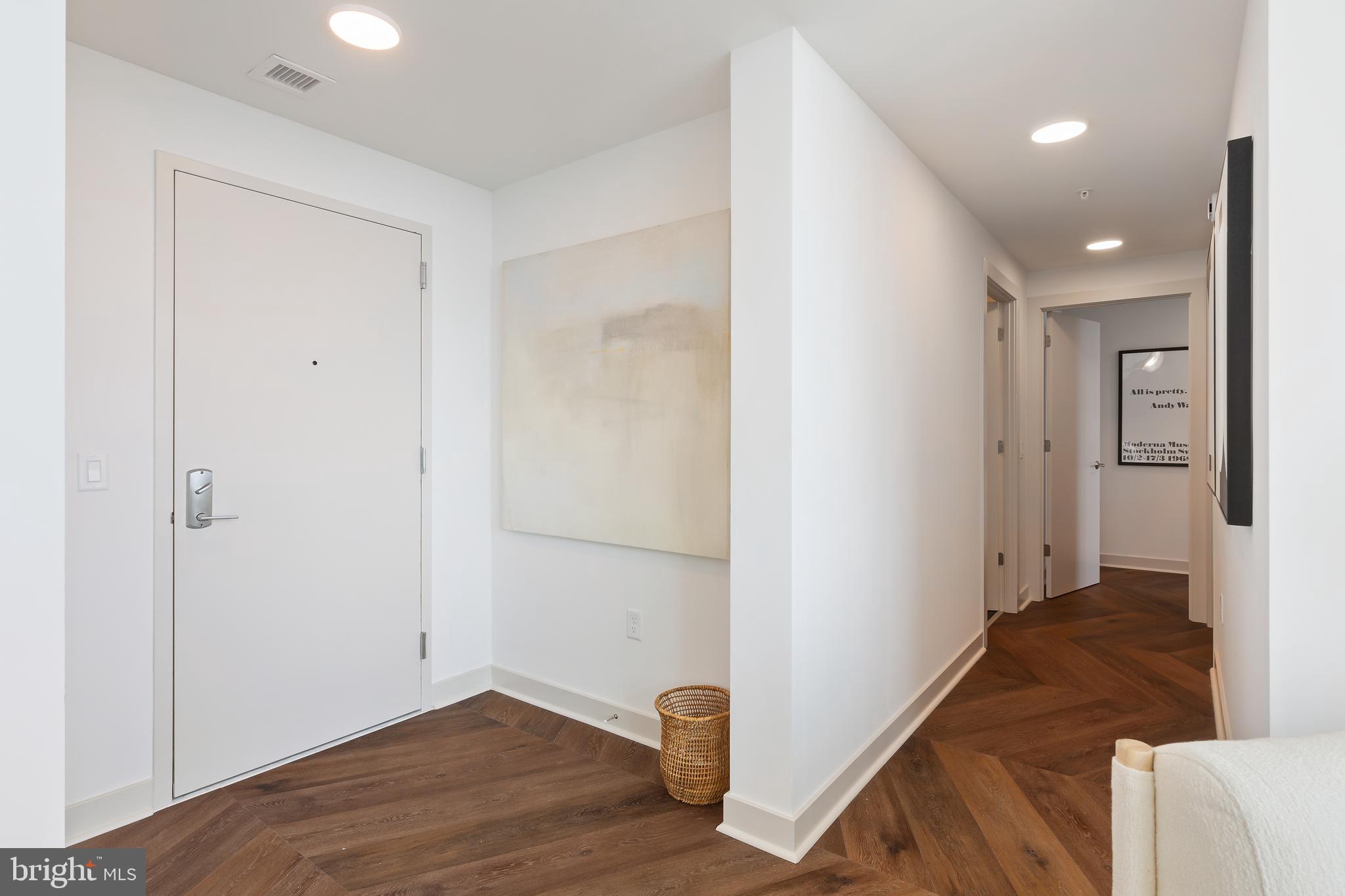 COURTHOUSE - Residential Lease