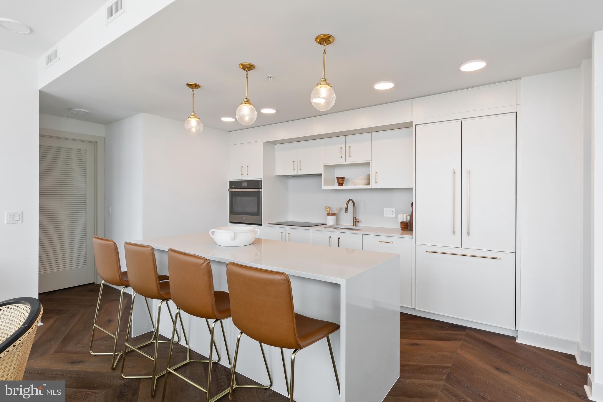 COURTHOUSE - Residential Lease