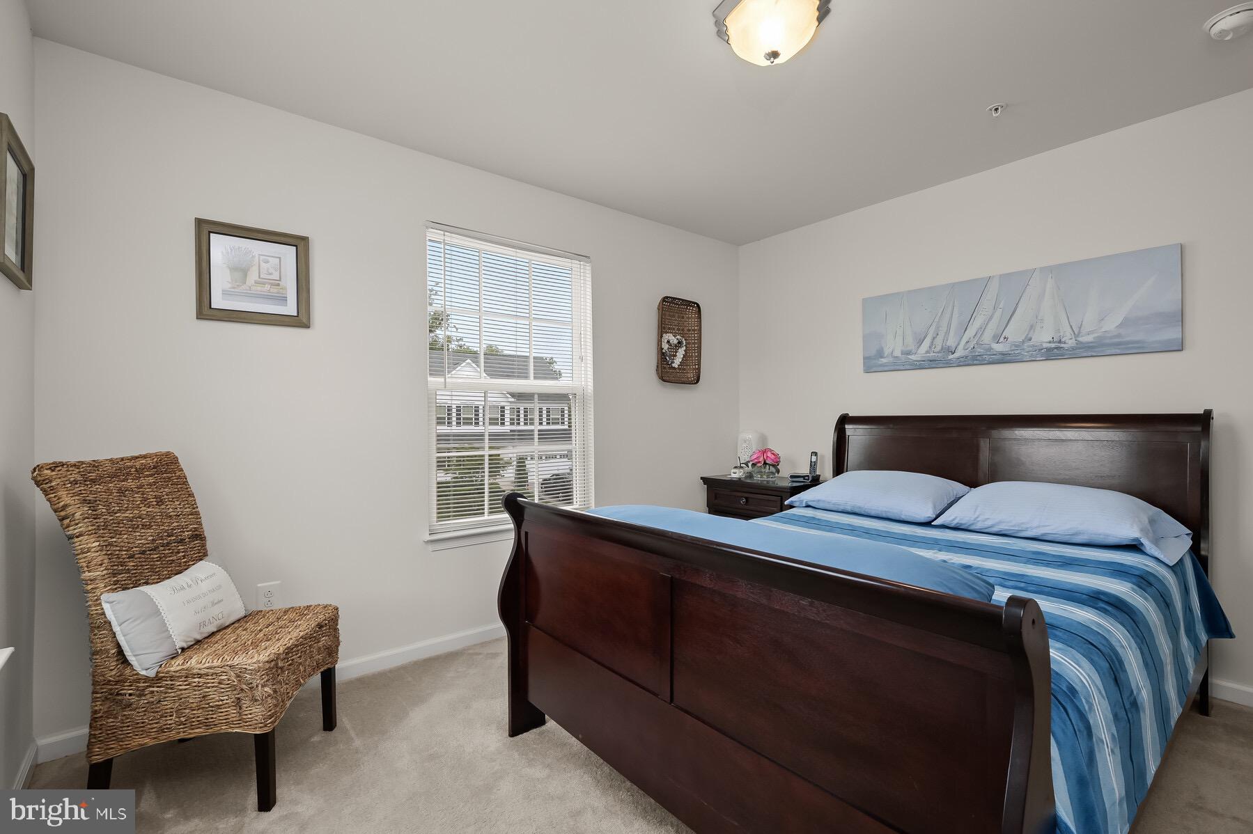 LINDEN GROVE - Residential