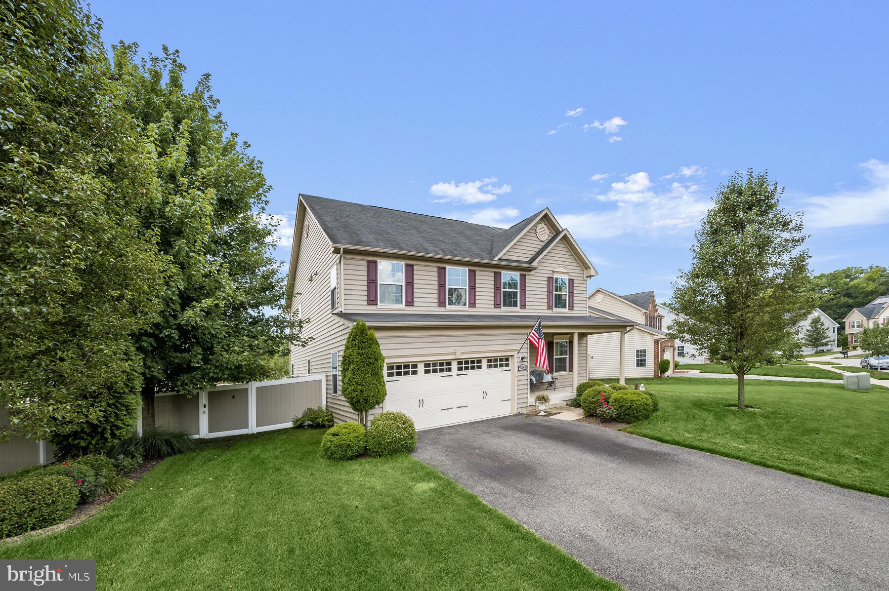 LINDEN GROVE - Residential