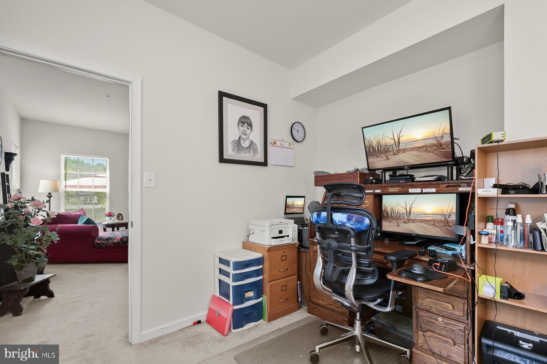 LINDEN GROVE - Residential